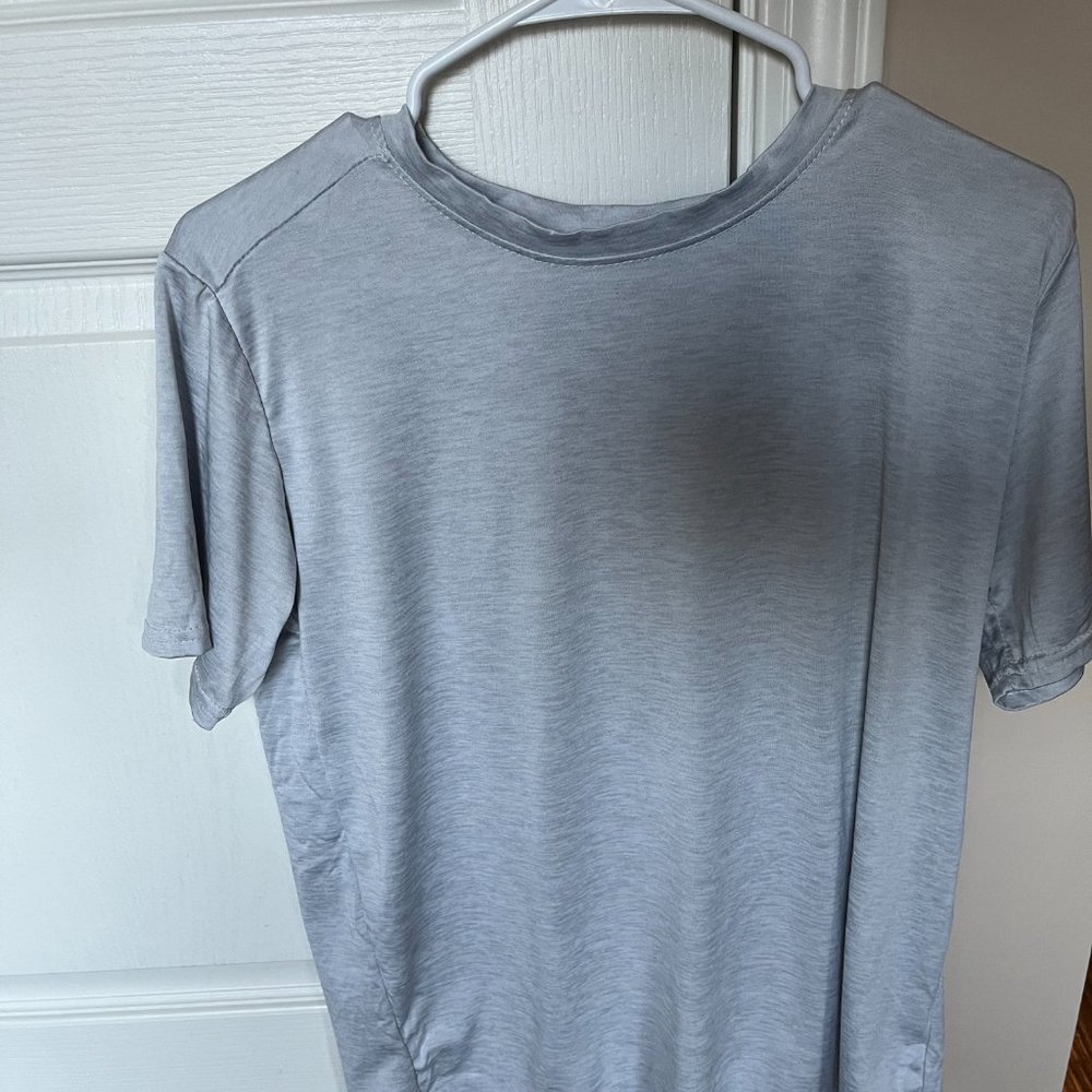 Athletic t-shirt - Picture 3 of 8